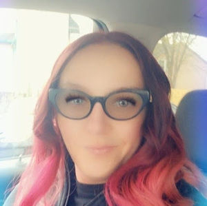 Meet your Posher, Michele